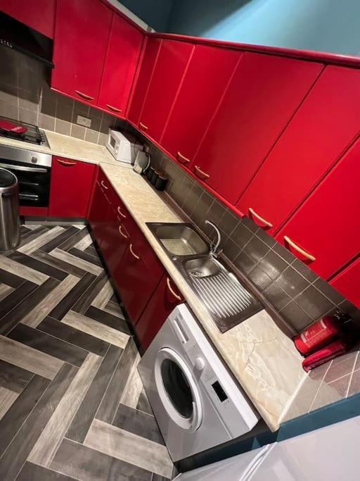 1 Bedroom Flat In Kings Cross! לונדון מראה חיצוני תמונה